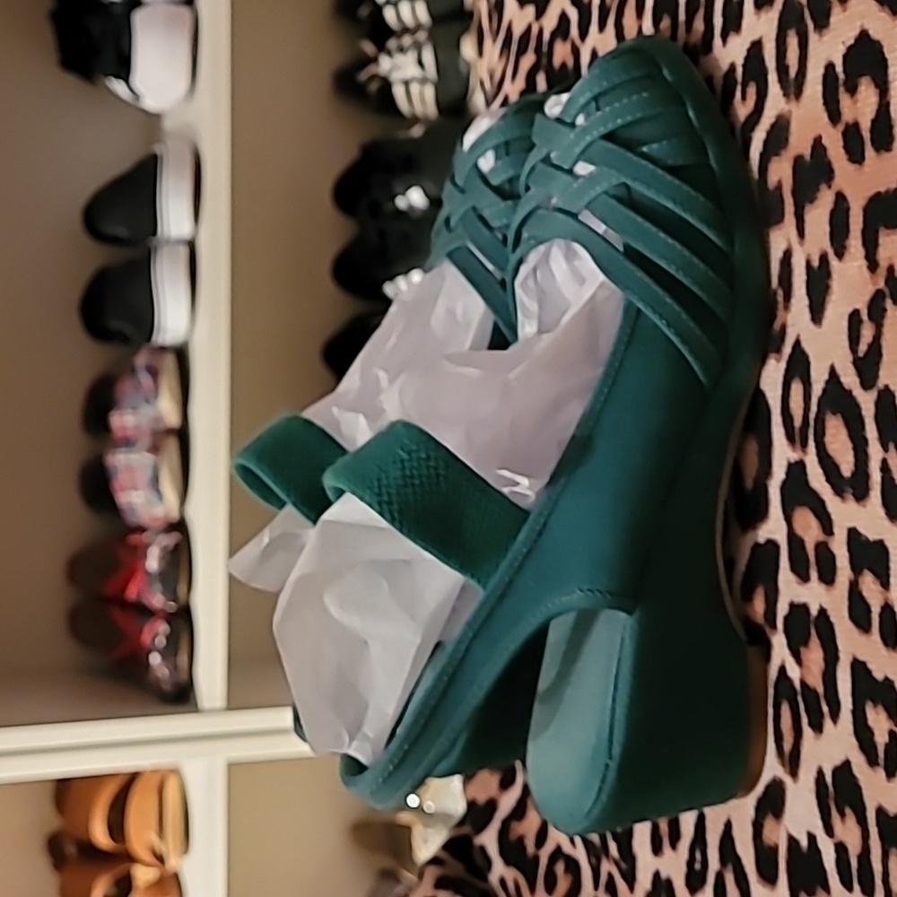 Re-Mix Vintage Shoes Navy Penny Wedge Size 7 - Picture 2 of 3